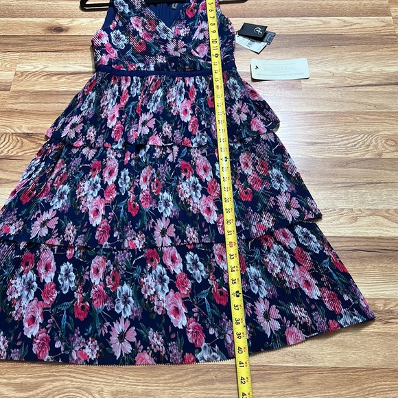 Adrianna Papell floral pleated tiered layers midi dress size 6P - Picture 5 of 16
